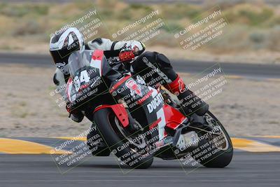 media/Mar-20-2023-Moto Forza (Mon) [[d0bbc59e78]]/1-A Group (Green)/Session 5 (Turn 4)/
